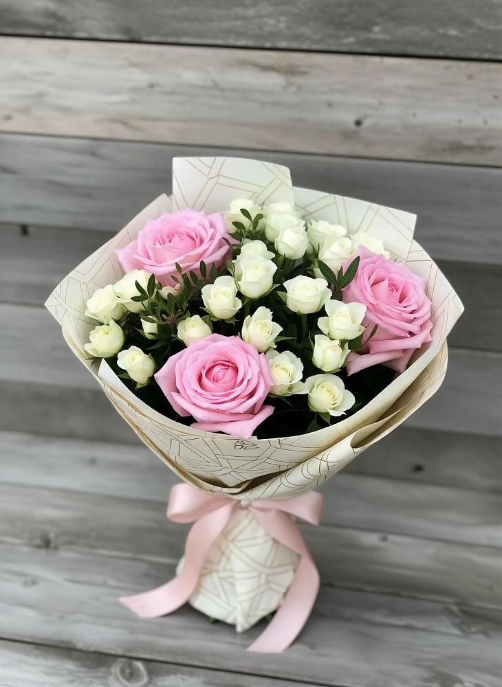 Букет цветов из: Розы в Октябрьском Республики Крым