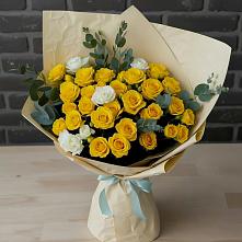 Букет цветов из:  Розы #REPLACE_PRED# Октябрьском Республики Крым