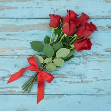 Букет Красные розы в Октябрьском Республики Крым