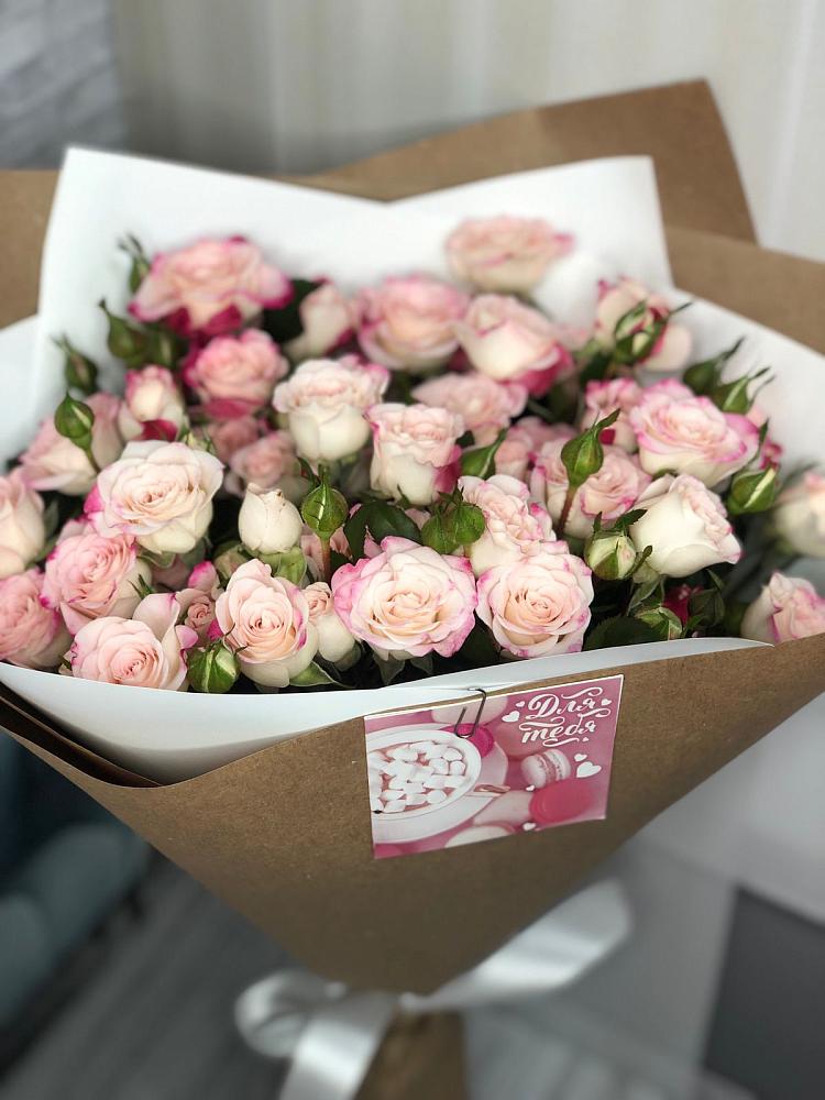 Букет цветов из: Розы в Октябрьском Республики Крым