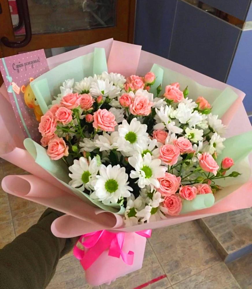 Букет цветов из: Розы и Хризантемы в Октябрьском Республики Крым