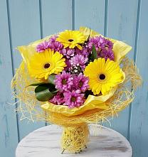 Букет цветов из:  Хризантемы и Герберы #REPLACE_PRED# Октябрьском Республики Крым