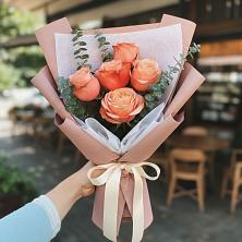 Букет цветов из:  Розы в Октябрьском Республики Крым