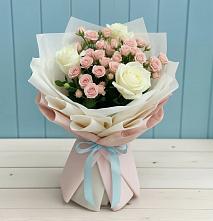 Букет цветов из:  Розы в Октябрьском Республики Крым