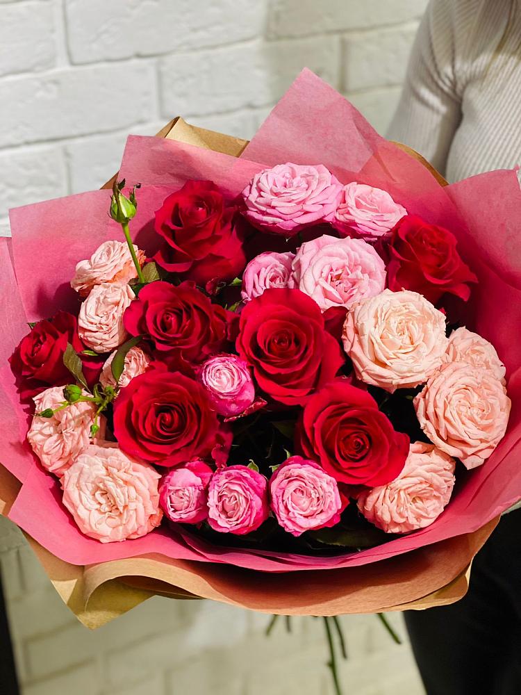 Букет цветов из: Розы в Октябрьском Республики Крым