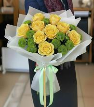 Букет цветов из:  Хризантемы и Розы в Октябрьском Республики Крым