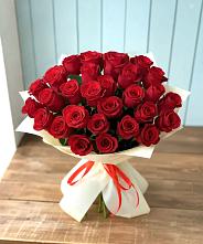 Букет 29 Красных роз в Октябрьском Республики Крым