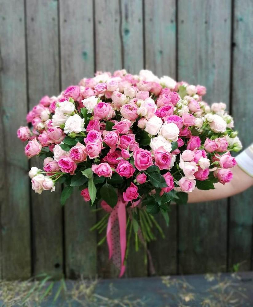 Букет Розовые кустовые розы Натали и Лав Лидия в Октябрьском Республики Крым