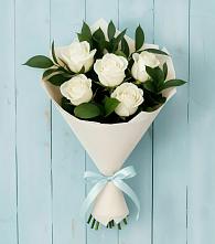 Букет цветов из:  Розы в Октябрьском Республики Крым