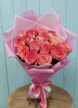 Букет 15 Розовых роз Равель в Октябрьском Республики Крым