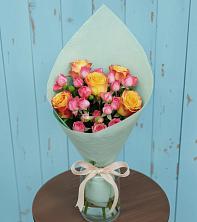 Букет цветов из:  Розы в Октябрьском Республики Крым